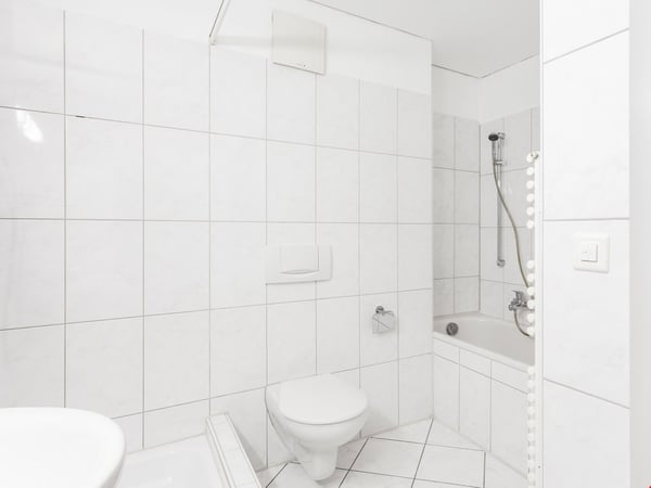 Helle 3.5-Zimmer-Wohnung mit Garten an zentraler Lage in St. Gallen 8
