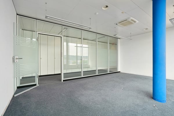 Repräsentative Büro-/Gewerbefläche mit Weitblick Arbeiten, wo Erfolg beginnt 9