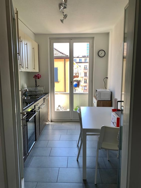 Helle 3-Zimmer-Wohnung in Zürich-Oerlikon zu vermieten! 2