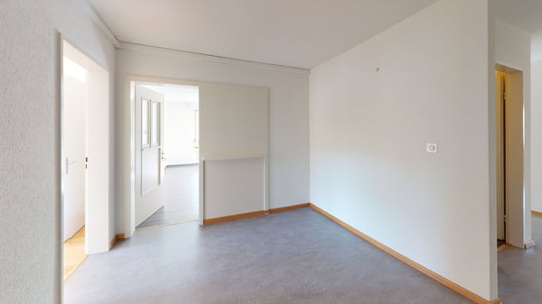 Grosszügige 6-Zimmerwohnung mit zwei Balkonen in Dietikon zu vermieten! 6