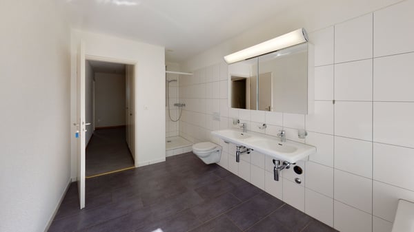 Grosszügige 6-Zimmerwohnung mit zwei Balkonen in Dietikon zu vermieten! 7