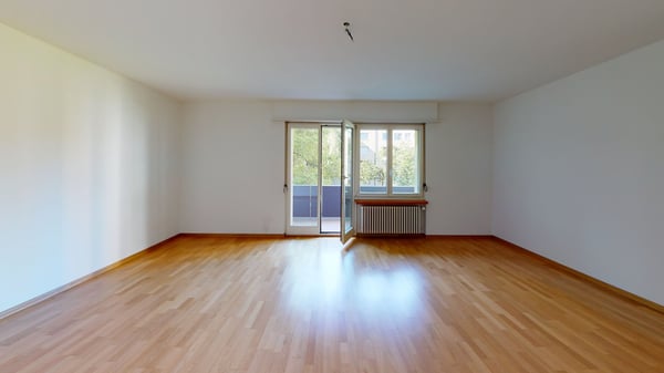 Grosszügige 6-Zimmerwohnung mit zwei Balkonen in Dietikon zu vermieten! 3