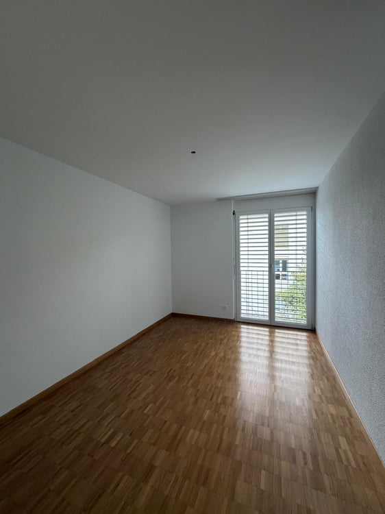 4-Zimmer-Wohnung in Zürich Seebach zu vermieten! 10