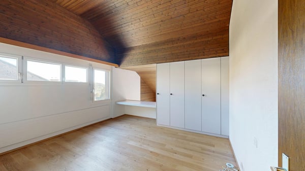 Sonnige Hanglage in Bülach – Einfamilienhaus mit viel Potenzial 6