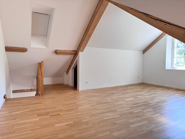 Einzigartiges und geschichtsträchtiges Juwel über den Dächern Baumas 12