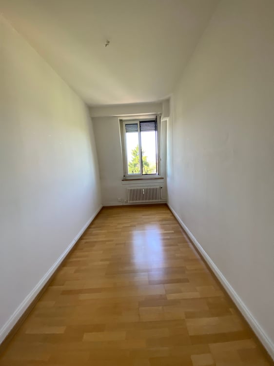 Einmalige 1-Zimmerwohnung an zentraler Lage zu vermieten 7