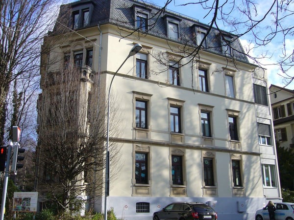 Einmalige 1-Zimmerwohnung an zentraler Lage zu vermieten 1