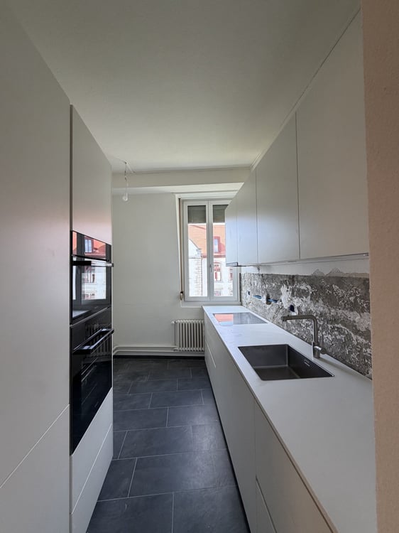 Einmalige 1-Zimmerwohnung an zentraler Lage zu vermieten 2