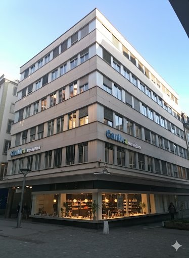 surface commerciale au rez-de-chaussée 1