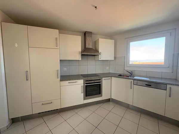 3.5 Zimmerwohnung im 6. OG 1