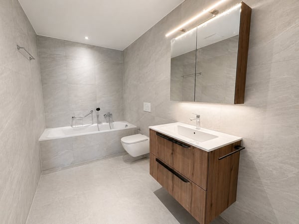 3.5 Zimmerwohnung im 1. OG 4