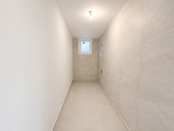 3.5 Zimmerwohnung im 1. OG 7