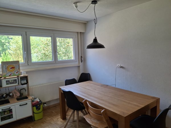 5.5 pièces au rez 3