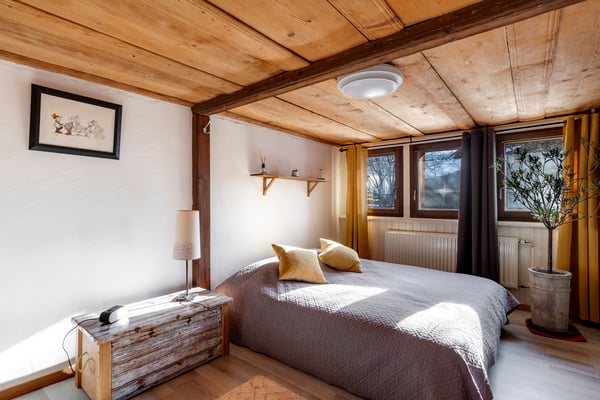 Ferme de caractère rénovée avec soin au coeur de La Roche 9