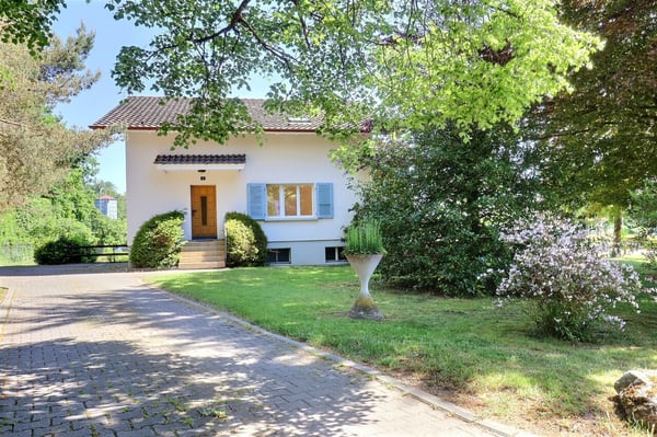 Charmante maison de deux appartements de 3.5 p et 2.5 p 2