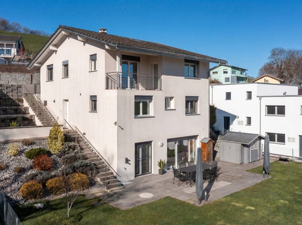 Villa contemporaine 6.5 pièces avec appartement indépendant loué 2