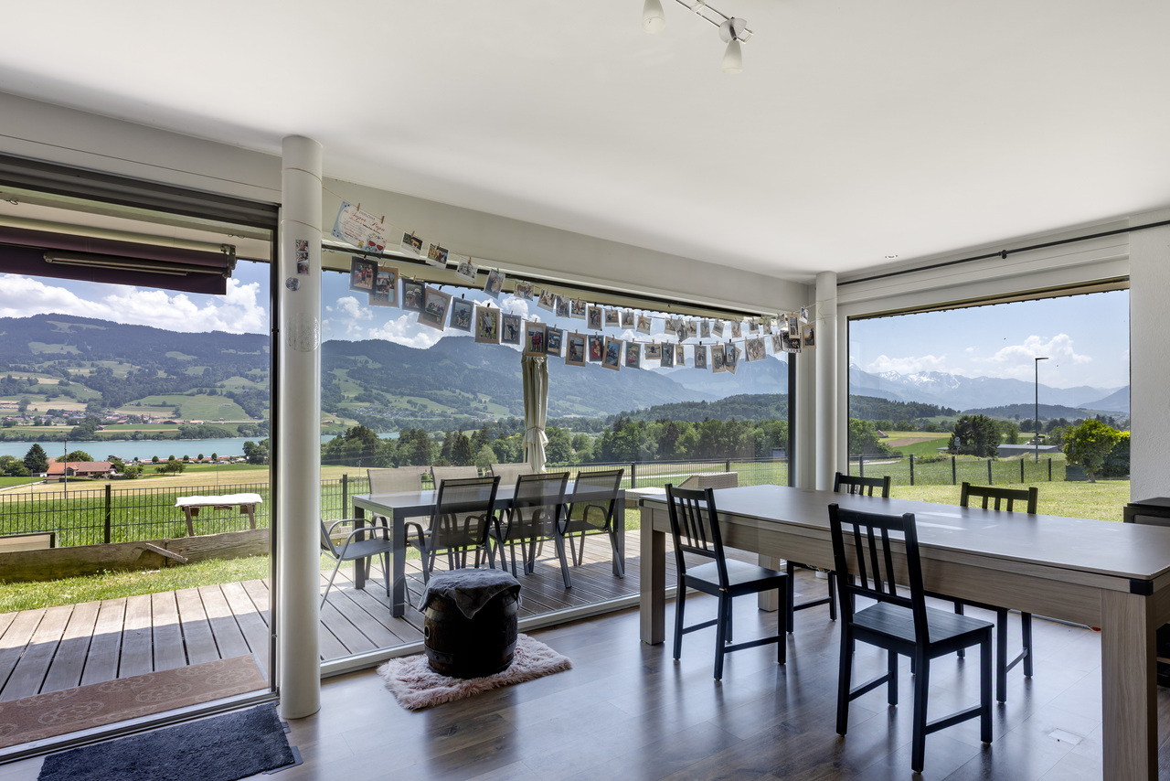 Immobilie in Gumefens - Superbe 5.5 pièces - Vue exceptionnelle et jardin privatif de 420m2 - Bild 3