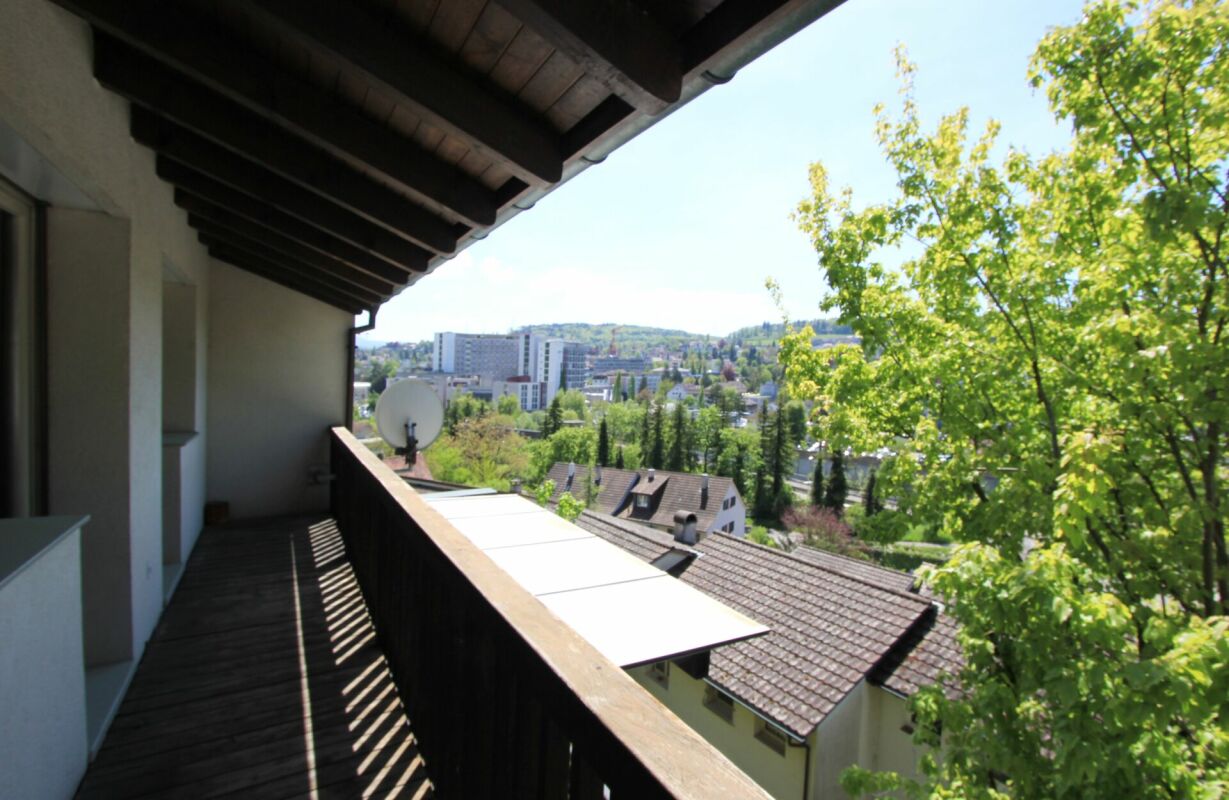 4.5 Room Row House