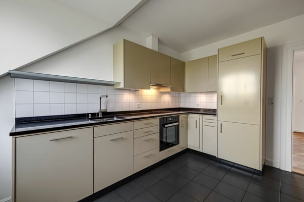 Altbaucharme vom Feinsten - Maisonette-Dachwohnung inkl. Parkplatz 7