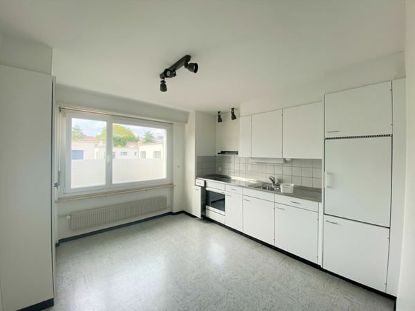Helle 2.5-Zimmer Wohnung an bester Lage in Pratteln 2
