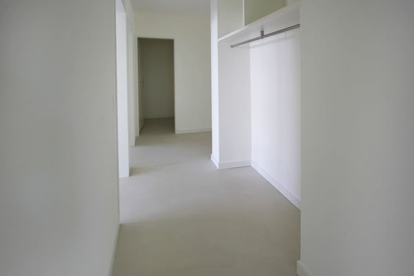 Neu renovierte 4.5-Zimmerwohnung nahe bei der International-School 10