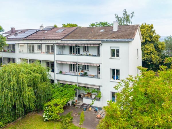 Mehrfamilienhaus an ruhiger Lage auf dem Basler Bruderholz 13