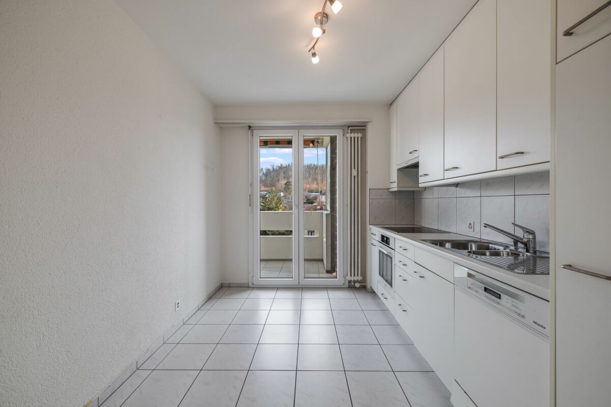 Attraktive 4-Zimmer-Wohnung in Therwil - ideale Kapitalanlage mit langfristigem Potenzial