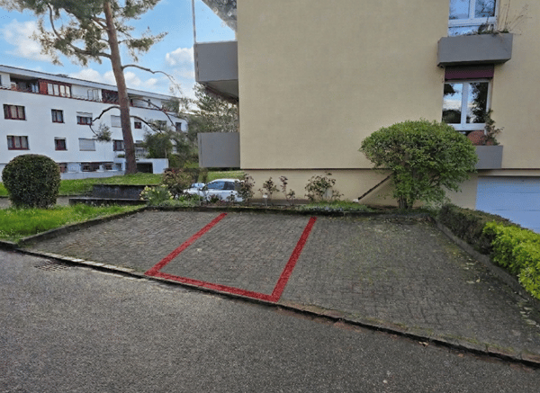 Helle 3-Zimmer-Wohnung mit grossem Wohnbereich und Balkon in Reinach 13