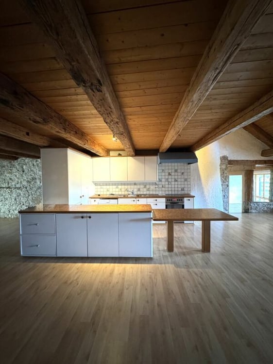 Gemütliche 5.5-Zimmer-Maisonette-Dachwohnung mit Sicht auf den Rhein 2