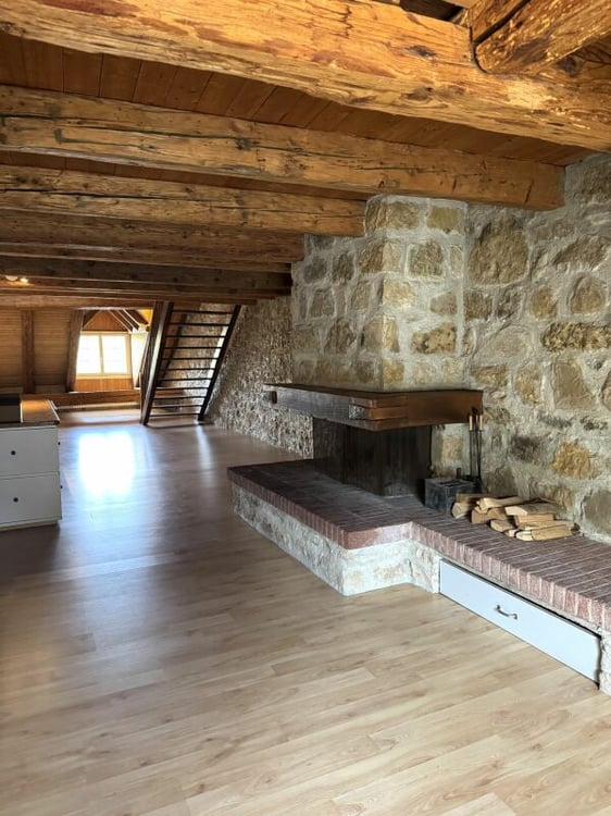 Gemütliche 5.5-Zimmer-Maisonette-Dachwohnung mit Sicht auf den Rhein 3