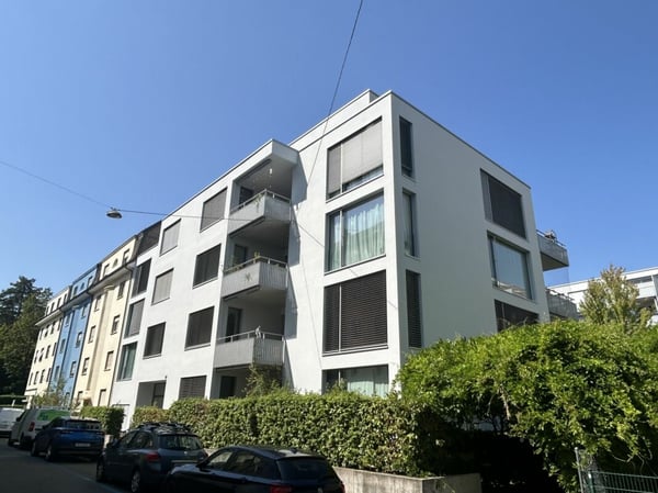Grosszügige 3.5-Zimmer-Wohnung mit zwei Balkonen 8