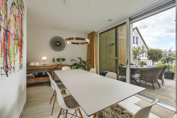 Moderne 4.5 Zimmer Maisonette Wohnung mit Loggia und Einstellhallenplatz 7