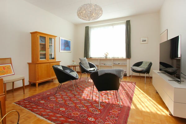 Grosses Einfamilienhaus mit wunderbarem Garten und Privatsphäre 6