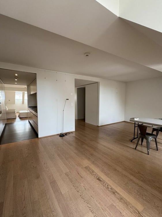 Ein Zuhause am Rhein - stilvolle 4-Zimmer-Maisonettewohnung in Basel 11