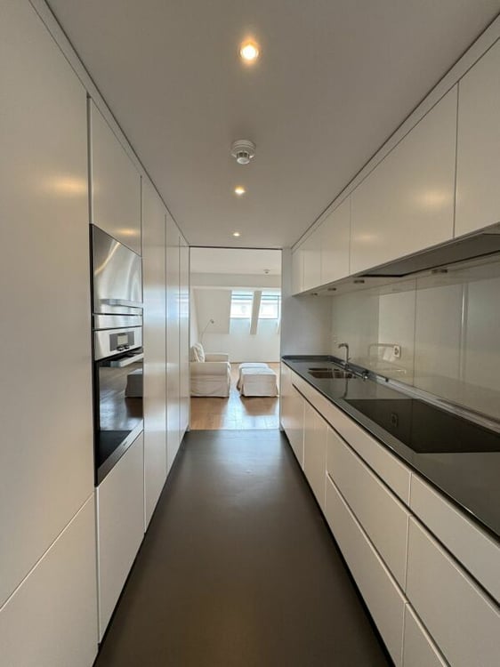 Ein Zuhause am Rhein - stilvolle 4-Zimmer-Maisonettewohnung in Basel 3