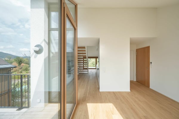 Grosszügige 3½-Zimmer-Dachwohnung mit Galerie und Balkon