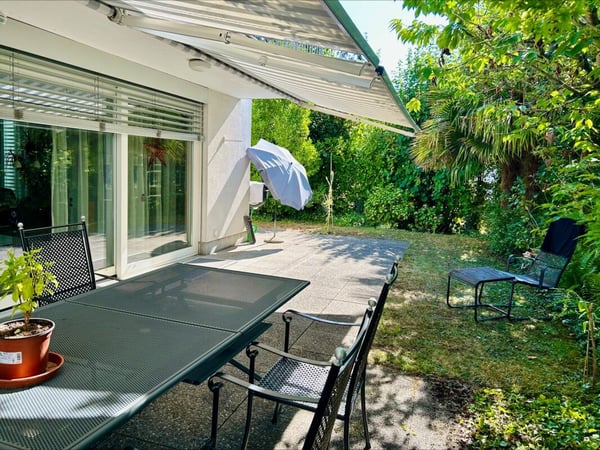 Modernes 5.5-Zimmer-Einfamilienhaus mit Garten 7