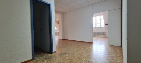 schöne Räumlichkeiten als Atelier oder Büro nutzbar 4