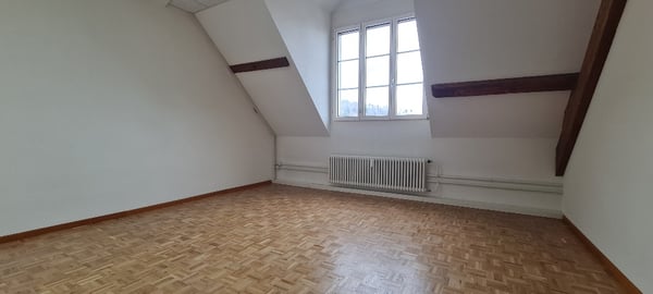 schöne Räumlichkeiten als Atelier oder Büro nutzbar 2