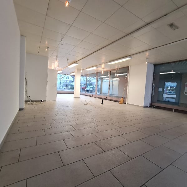 schöner Gewerberaum an guter Passantenlage 4