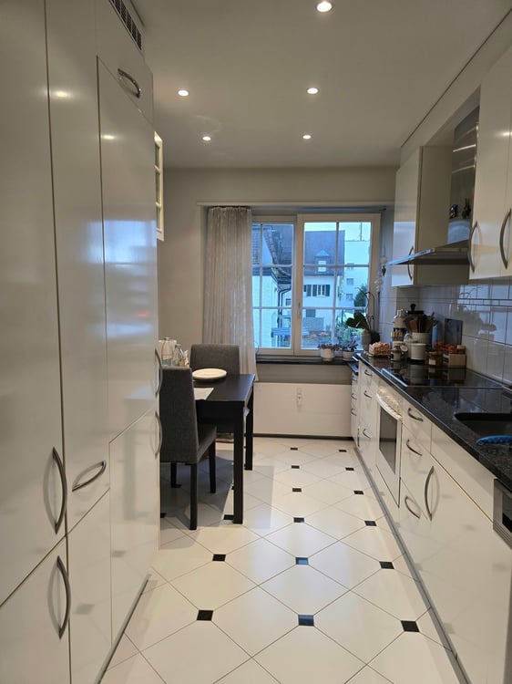 Charmante 3.5-Zimmer-Wohnung mit grosser Terrasse 5