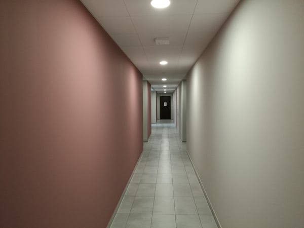 Ammobiliato, in posizione centrale e vicino ai principali servizi 9