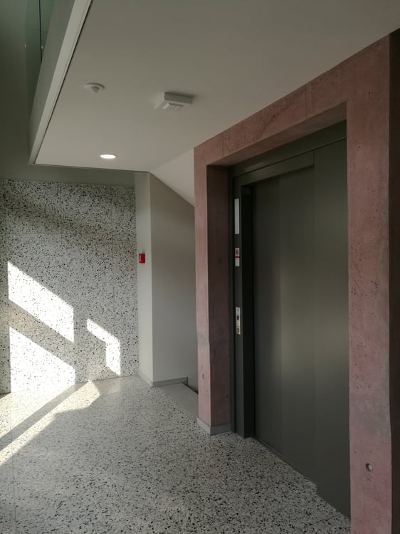 Ammobiliato, in posizione centrale e vicino ai principali servizi 10