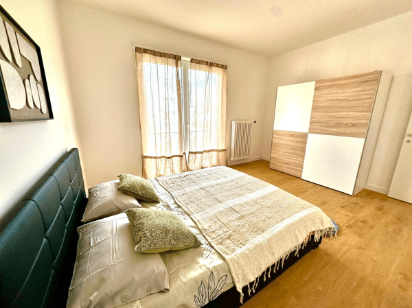 Ammobiliato, completamente ristrutturato ed in prima locazione 8