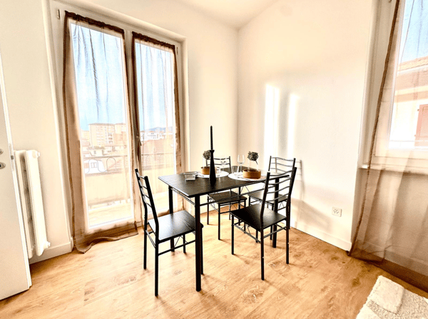 Ammobiliato, completamente ristrutturato ed in prima locazione 4