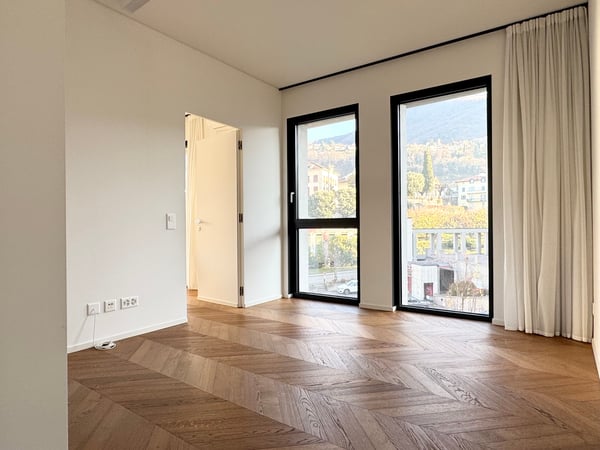 Splendido ufficio in pieno centro, con aria condizionata e parzialmente arredato (parcheggi inclusi) 5