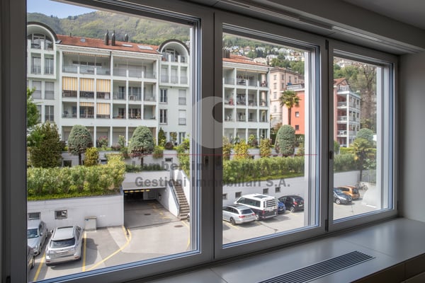 UFFICI COMPLETAMENTE RINNOVATI 9