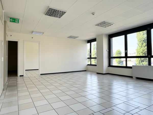 Ufficio in posizione strategica con aria condizionata 3