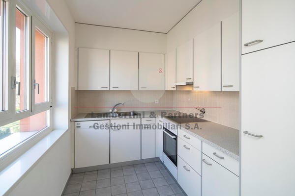APPARTAMENTO 3.5 LOCALI a Balerna 9
