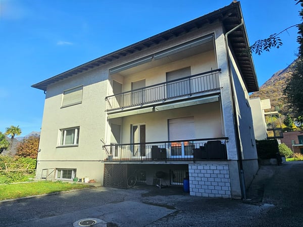 Bellinzona Daro: Ampia e confortevole casa bifamiliare con incantevole vista dominante 14